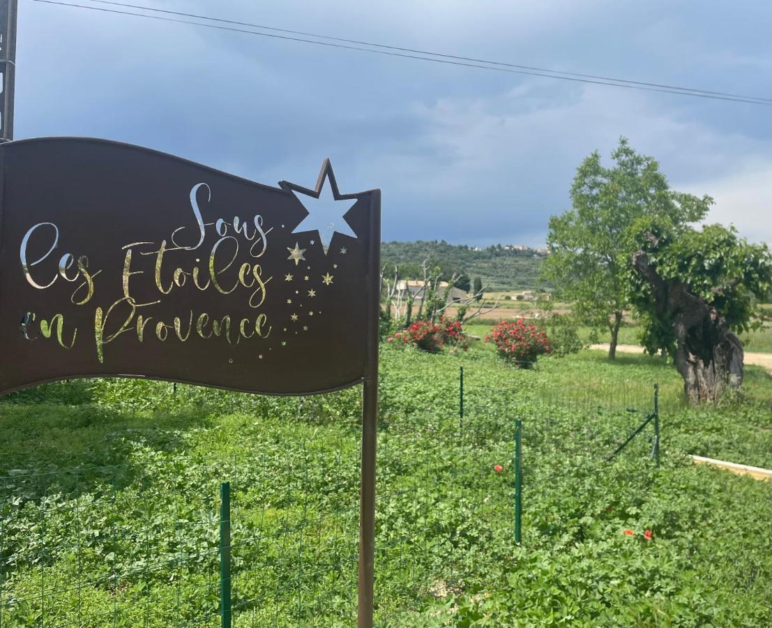 Sous Les Etoiles En Provence, Gite Les Bambous Lurs Exteriér fotografie